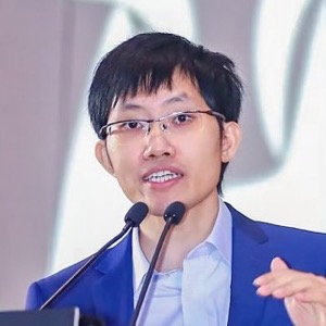 Liang Wenfeng